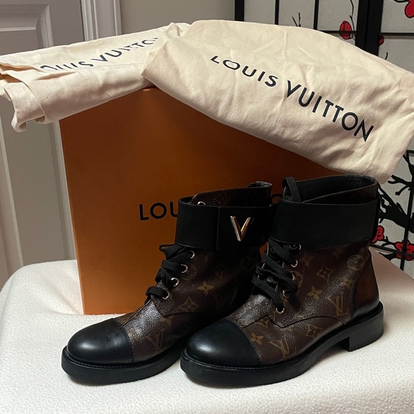 Louis Vuitton Wonderland Flat Ranger Boots